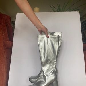 Gogo metallic silver knee high boots